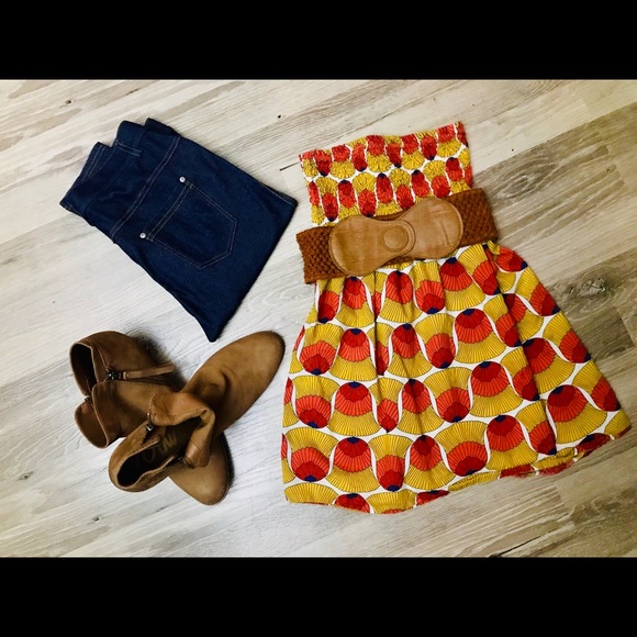 TwentyOne Tops - Women’s Retro Patterned TubeTop! (Belt Included👌)